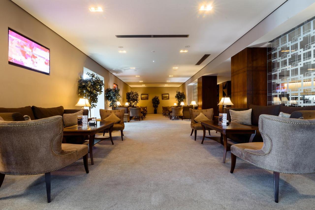 Cosmonaut Hotel Karagandy Екстериор снимка